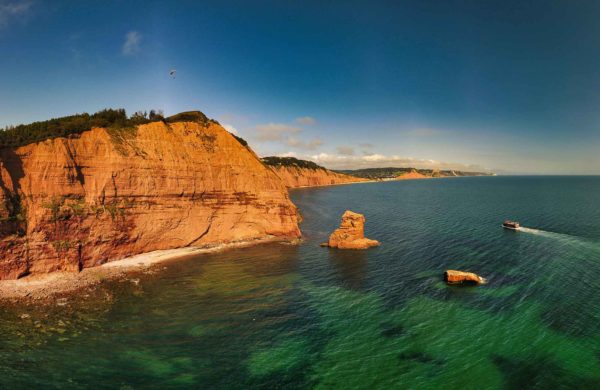 Sidmouth-Bay-Title-BG